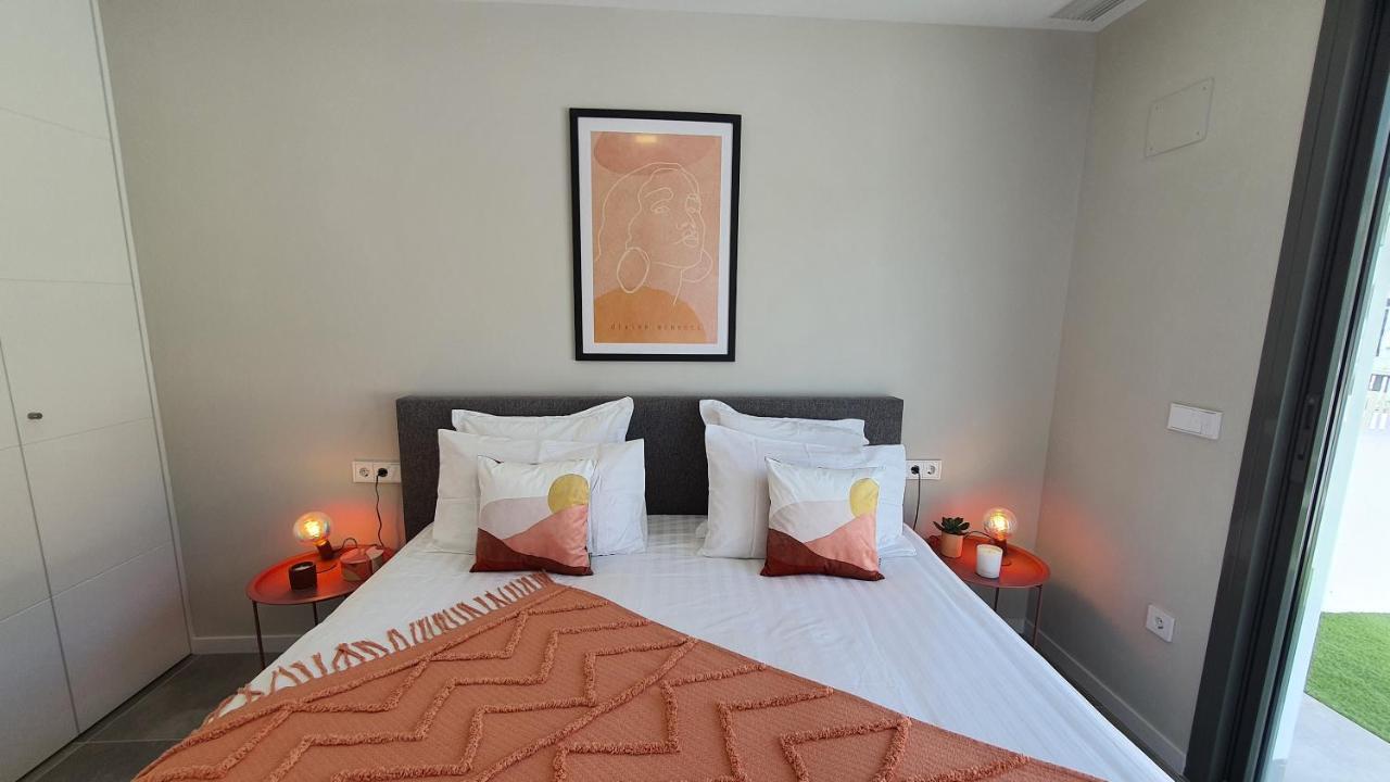 Pool & Snooker Villa Finestrat Bagian luar foto