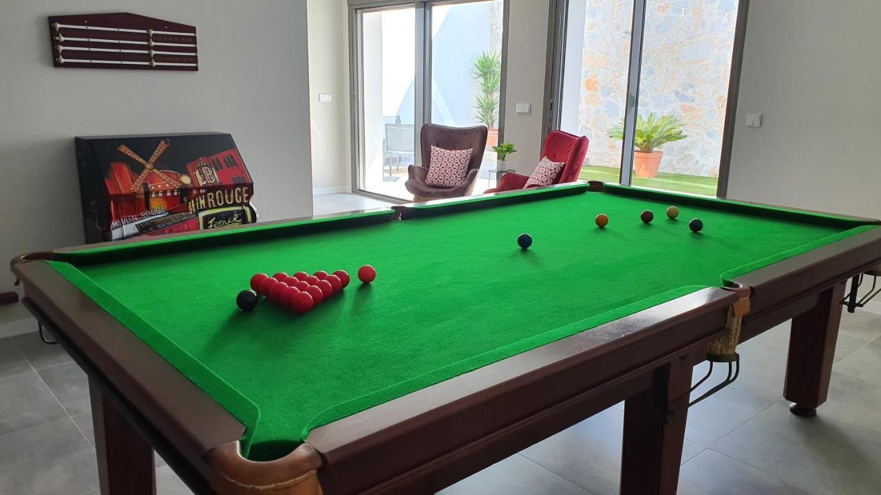 Pool & Snooker Villa Finestrat Bagian luar foto