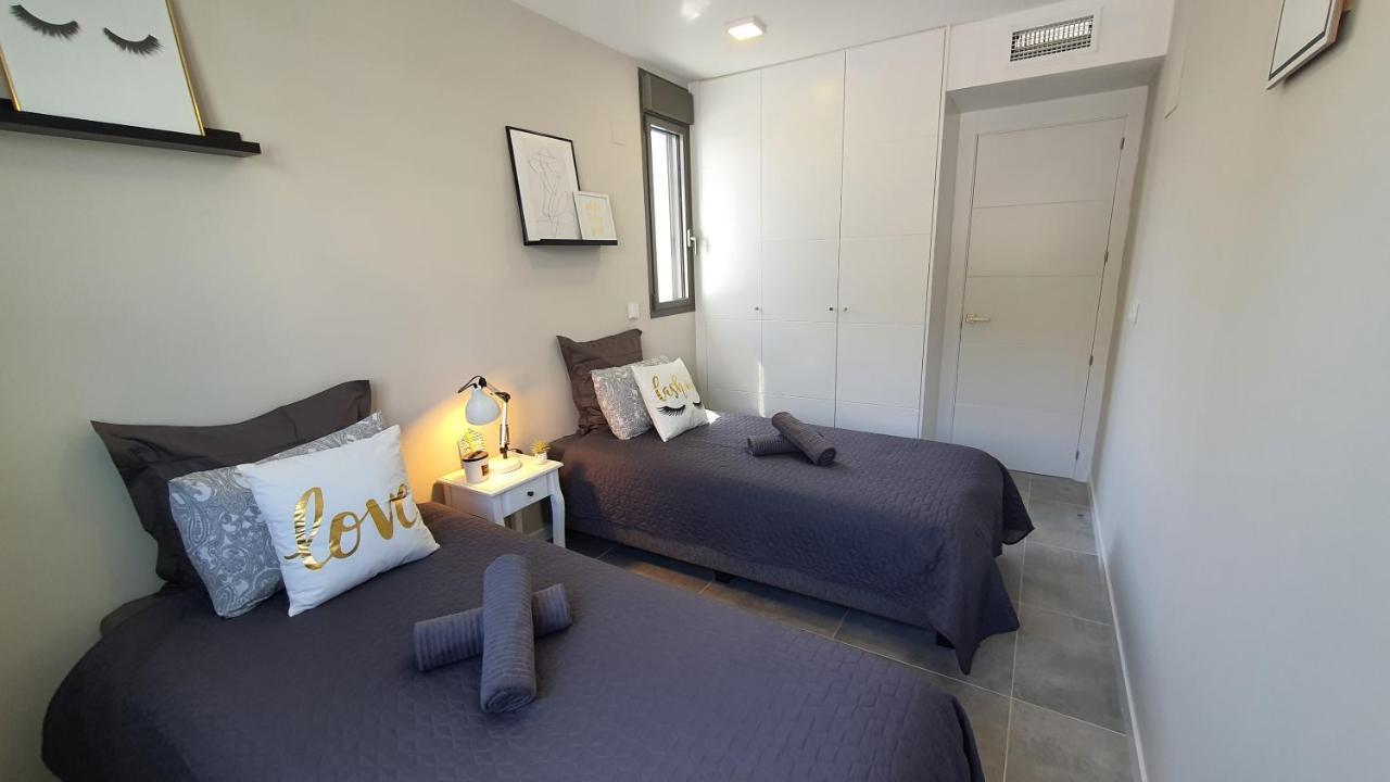 Pool & Snooker Villa Finestrat Bagian luar foto