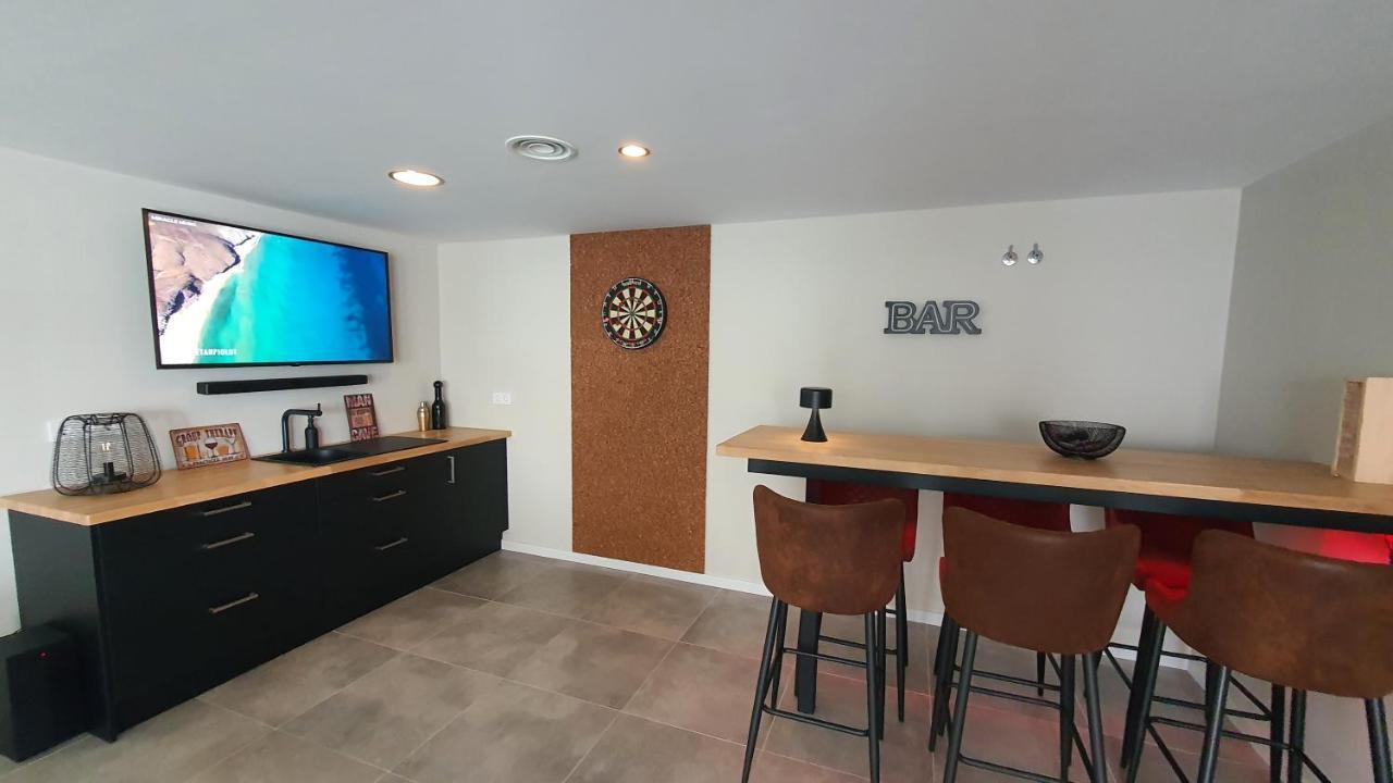 Pool & Snooker Villa Finestrat Bagian luar foto